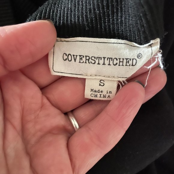 Soft sweater/blouse with unique designs ✿ - Picture 6 of 12